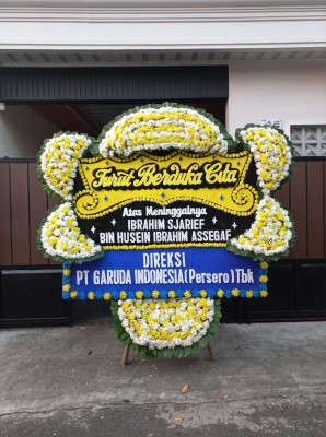 Papan Bunga Duka di Maitara Utara